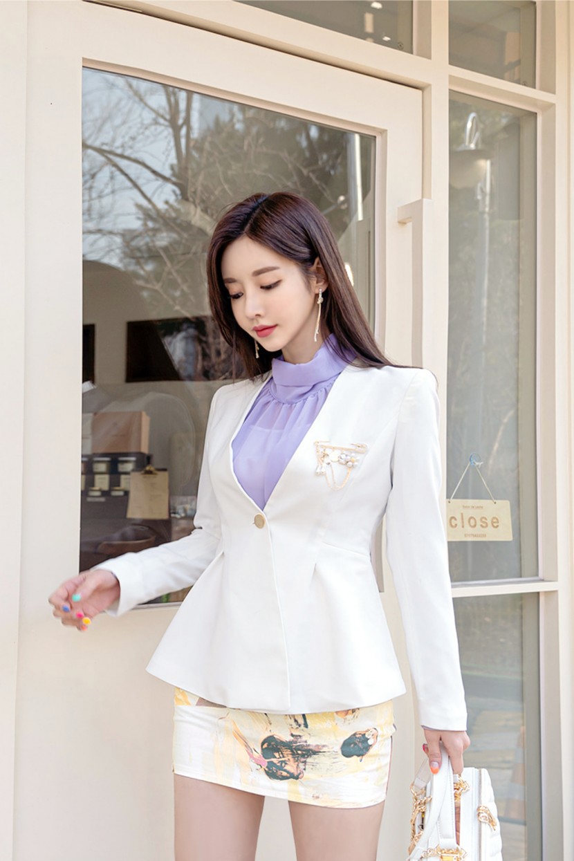 韩国美女网红孙允珠迷人紫色长袖衫加包臀裙图片