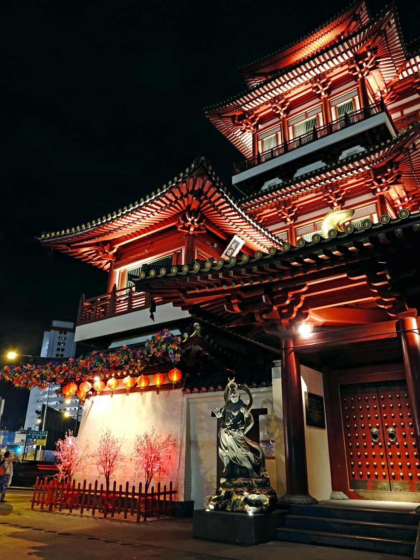 新加坡佛牙寺建筑风景图片