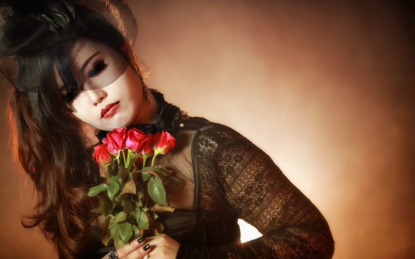 戴面纱的美女图片
