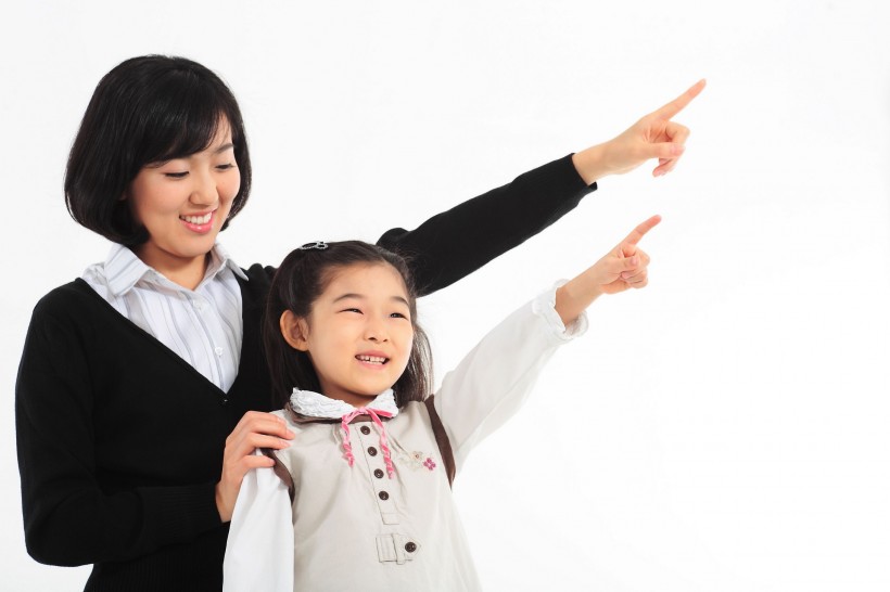 亲密的老师学生图片
