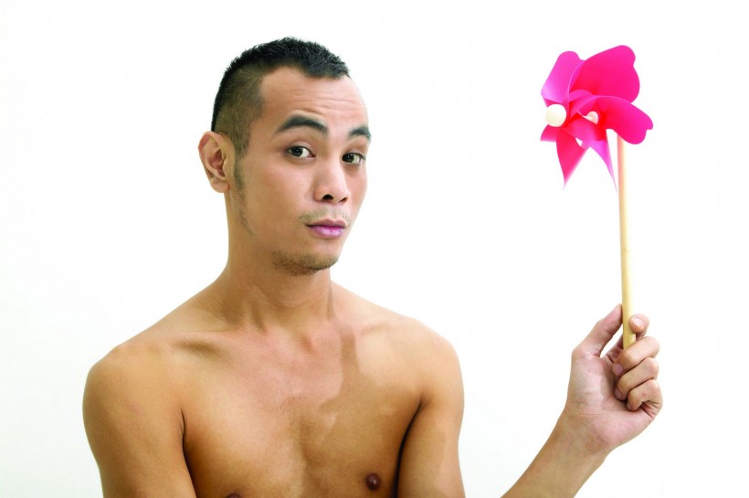 男性创意pose图片