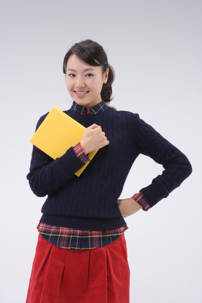年轻人pose图片