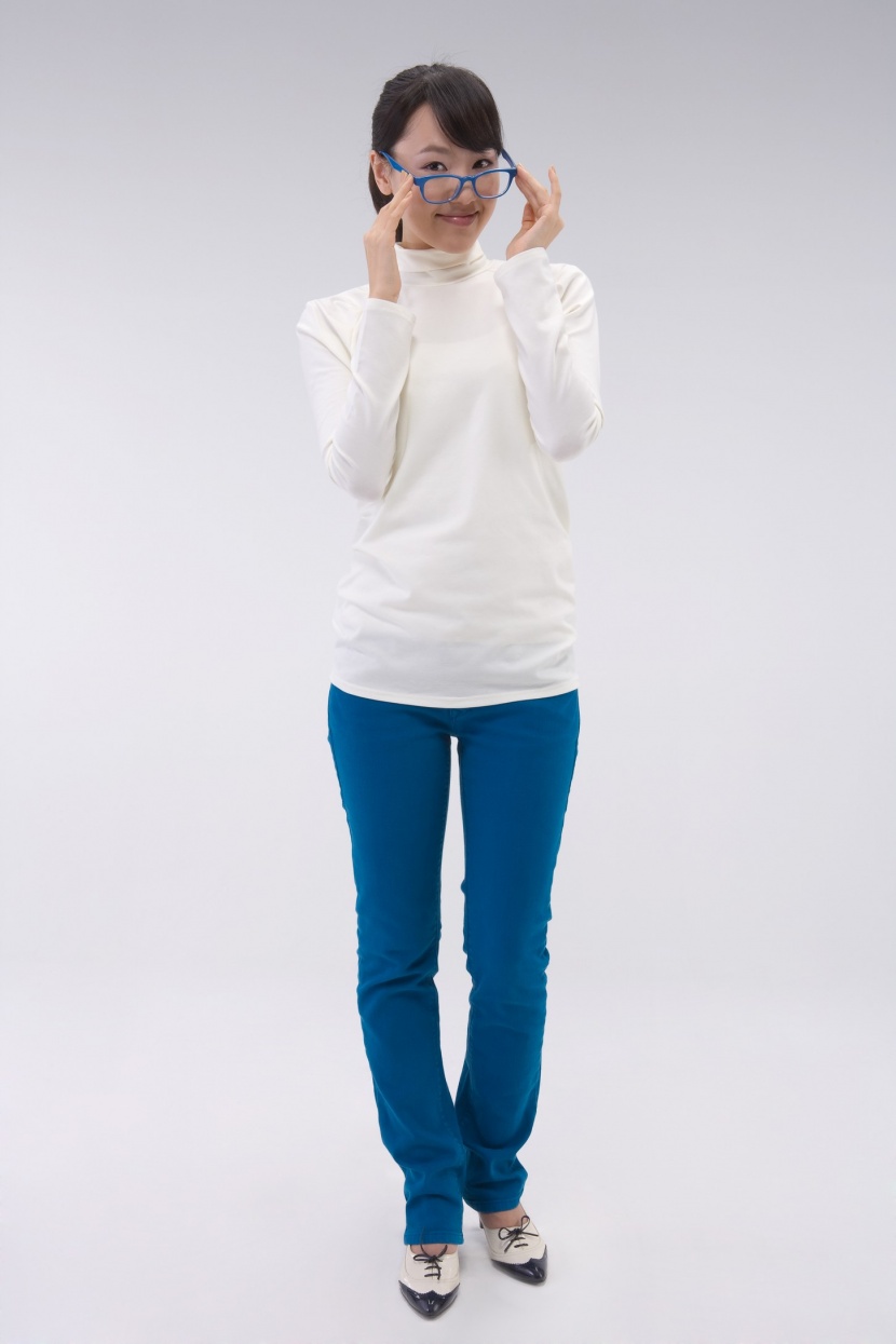 年轻人pose图片