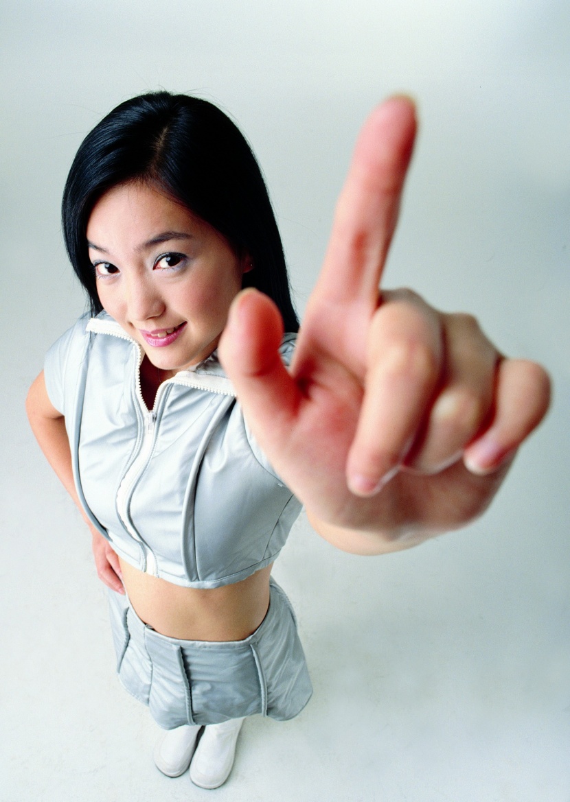 IT科技女士图片