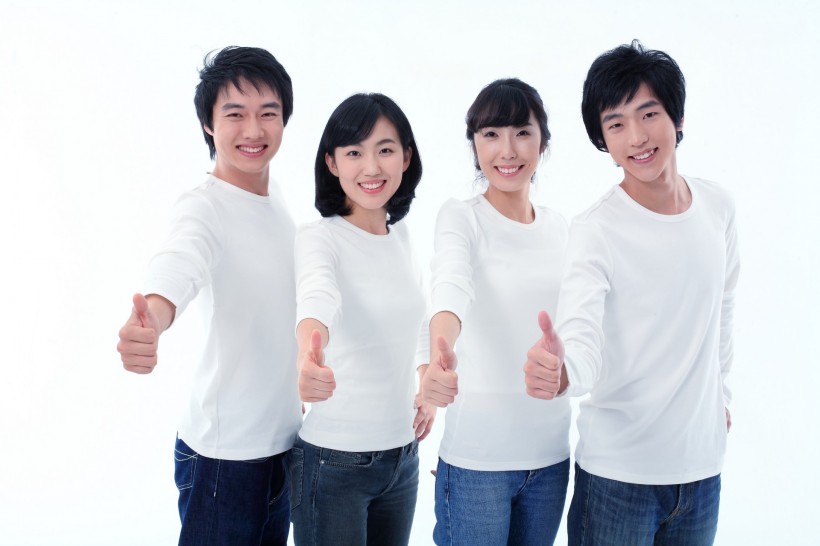 年轻伙伴图片