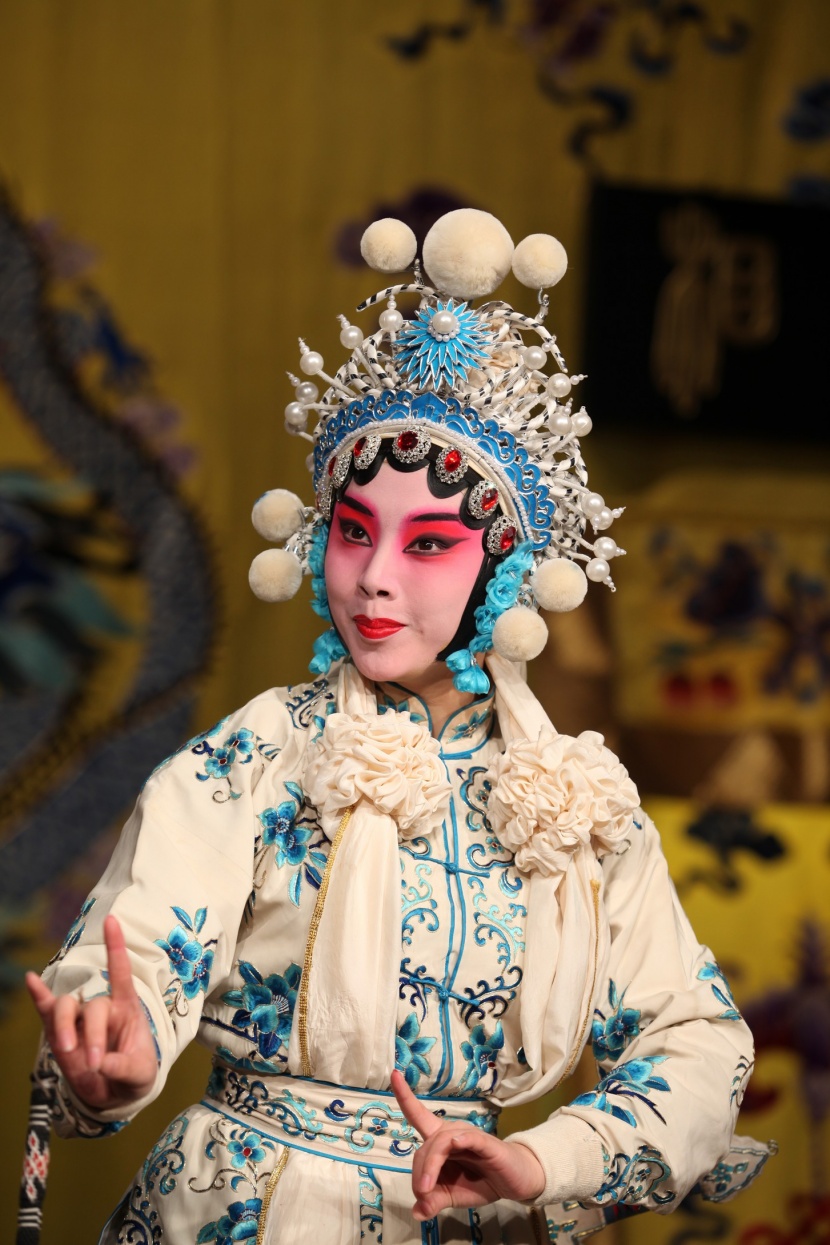 花旦白素贞