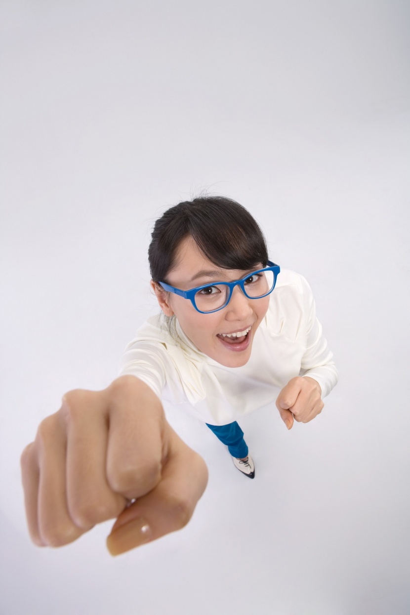 年轻人pose图片