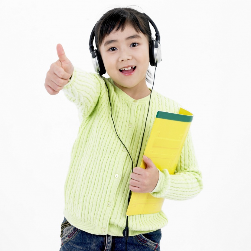 小学儿童图片