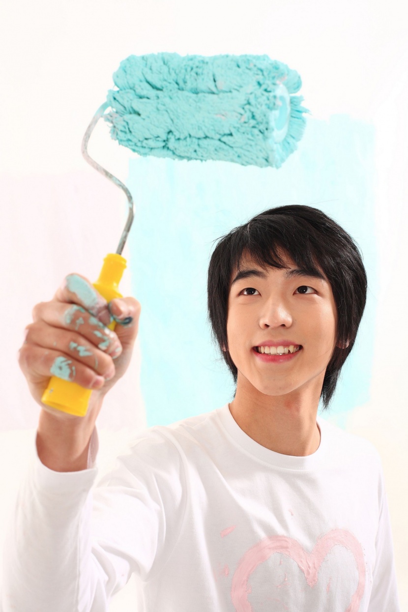 青少年男孩家务劳动图片