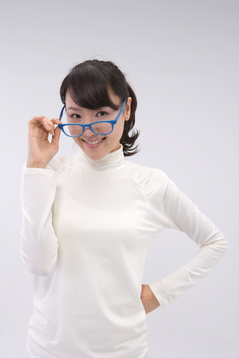 年轻人pose图片