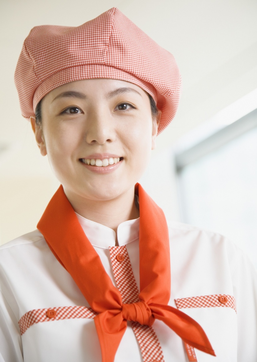 工作中的女性图片