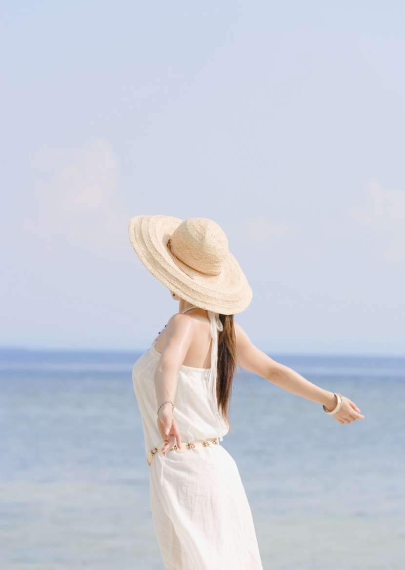 时尚女孩度假图片