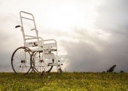病患代步的轮椅图片(12张)