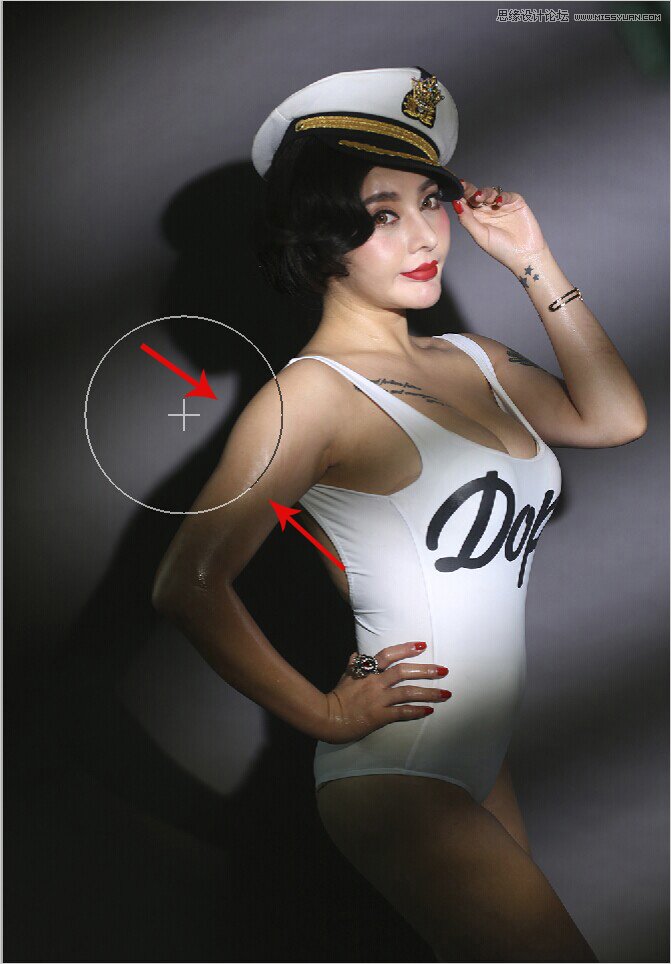 Photoshop通过液化工具打造完美的人像效果,PS教程,PS家园网