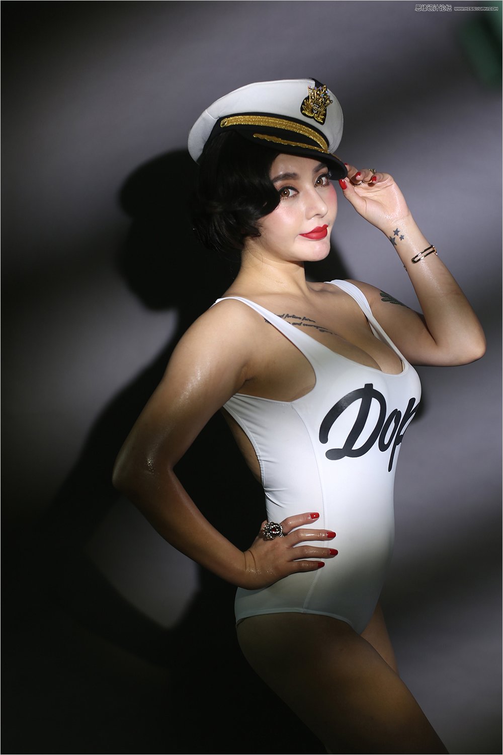 Photoshop通过液化工具打造完美的人像效果,PS教程,PS家园网