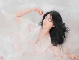 用PS调出人像甜美奶油肤色效果