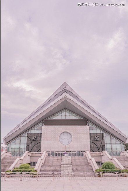 Photoshop调出粉嫩甜美的外景建筑照片,PS教程,PS家园网