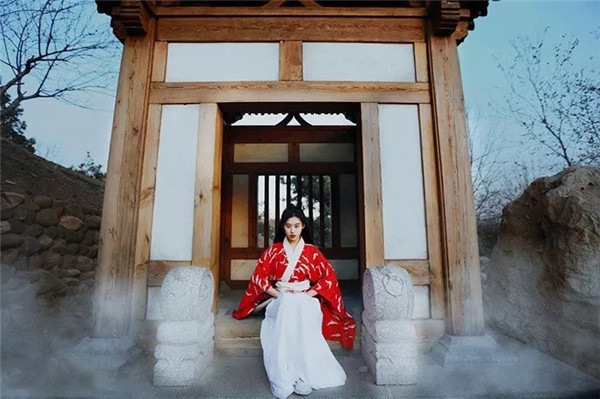 Photoshop调出复古风格的人像照片,PS教程,PS家园网