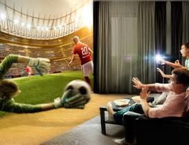 PS合成VR为主题的足球宣传海报