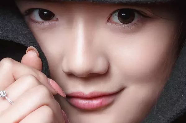 Photoshop详细解析室内人像后期精修过程,PS教程,PS家园网