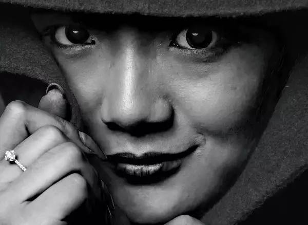 Photoshop详细解析室内人像后期精修过程,PS教程,PS家园网