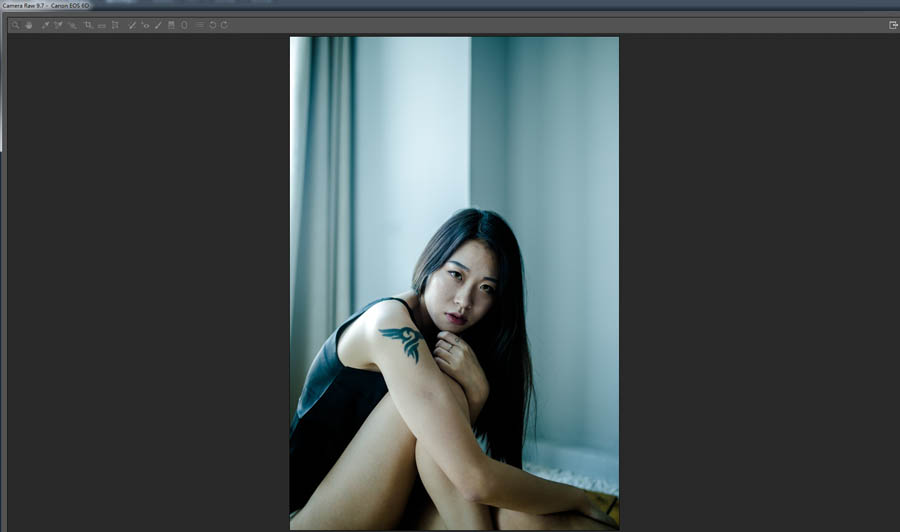 Photoshop调出室内人像惊艳冷色效果,PS教程,PS家园网