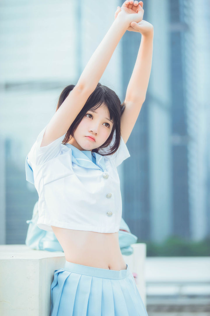 Photoshop调出人像夏季蓝色小清新效果,PS教程,PS家园网