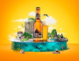 PS设计夏日创意的海滩啤酒海报