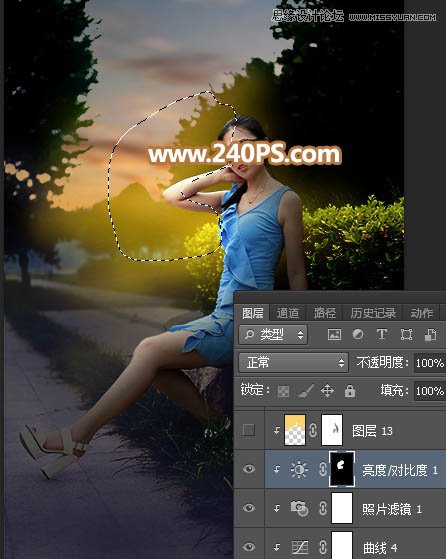 Photoshop给外景人像照片添加黄昏光效效果,PS教程,PS家园网
