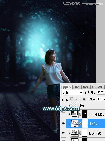 Photoshop调出铁道旁人像照片蓝色逆光效果,PS教程,PS家园网
