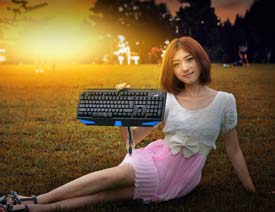 PS给草地女孩添加夕阳光效效果