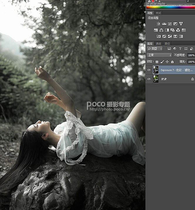 Photoshop调出外景人像黑白光线照射效果