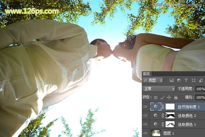 Photoshop给外景婚片添加唯美的逆光效果图
