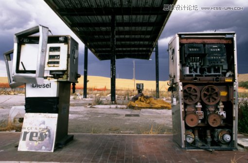 Photoshop合成创意的游戏海报效果图