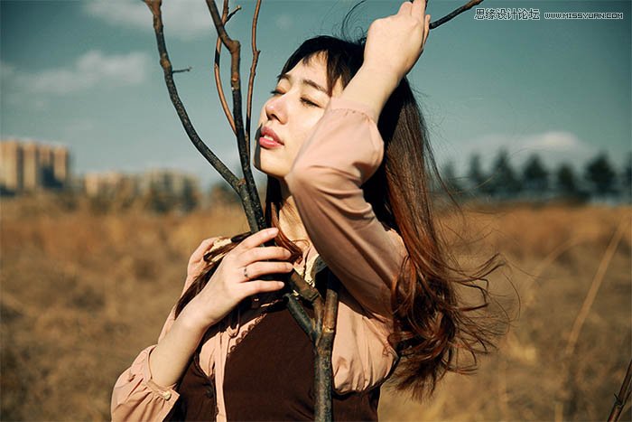 Photoshop调出外景人像唯美冷色效果