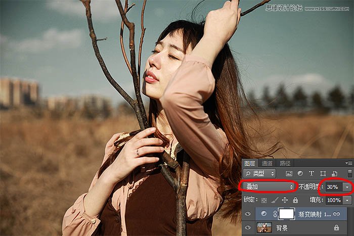 Photoshop调出外景人像唯美冷色效果