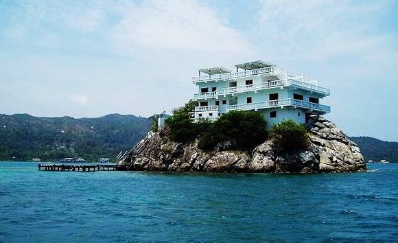 Photoshop设计时尚的禁闭岛电影海报效果