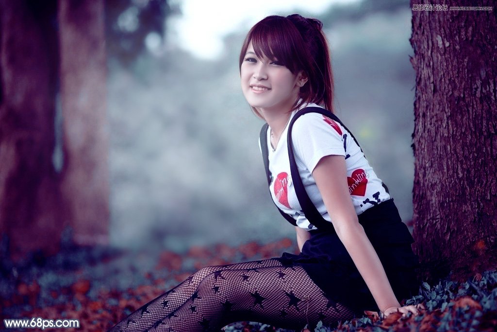 Photoshop调出树下清纯女孩唯美蓝色效果