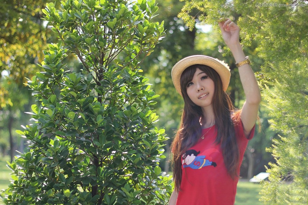 Photoshop调出可爱女孩秋季暖黄色调