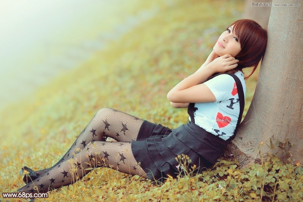 Photoshop调出树下女孩唯美的淡黄色调