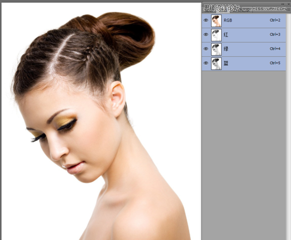 Photoshop合成绚丽打散效果的美女头像