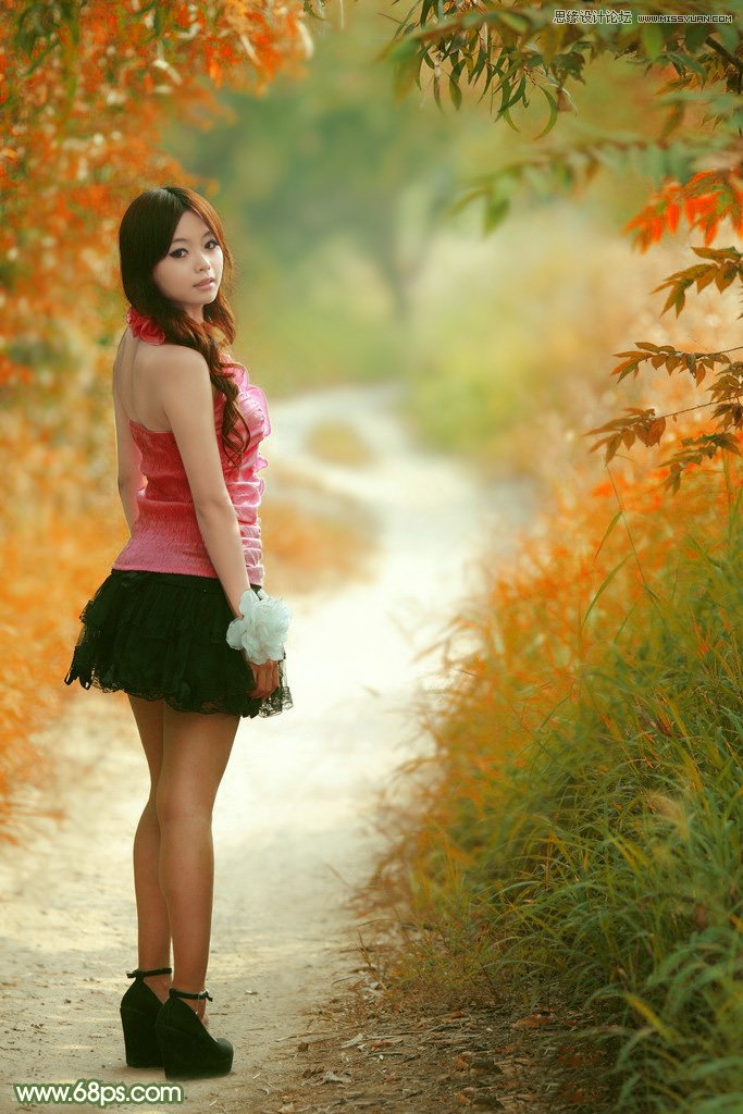 Photoshop调出公园女孩秋季金黄色调