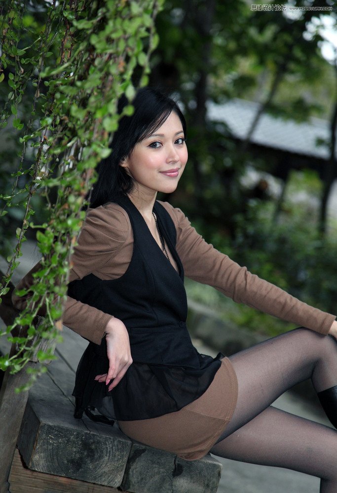 Photoshop调出清纯美女梦幻的柔美肤色