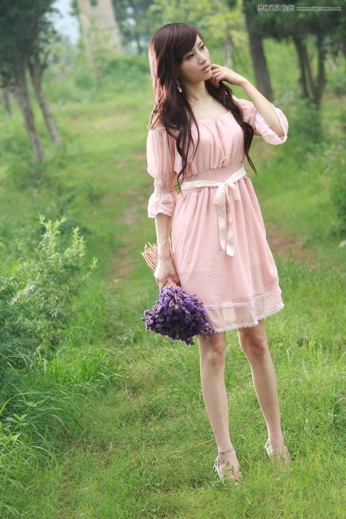 Photoshop调出外景美女梦幻青色效果