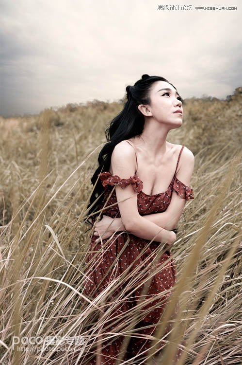 Photoshop调出外景美女淡雅冷色效果