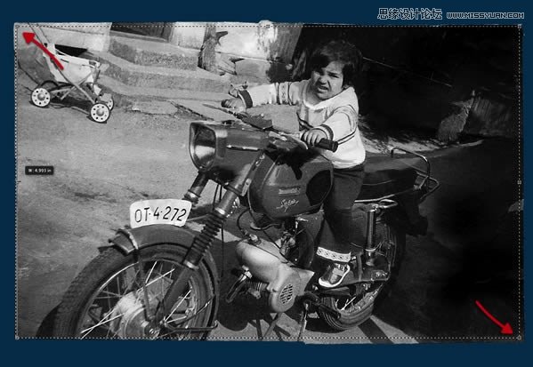 Photoshop修复严重损毁的老照片