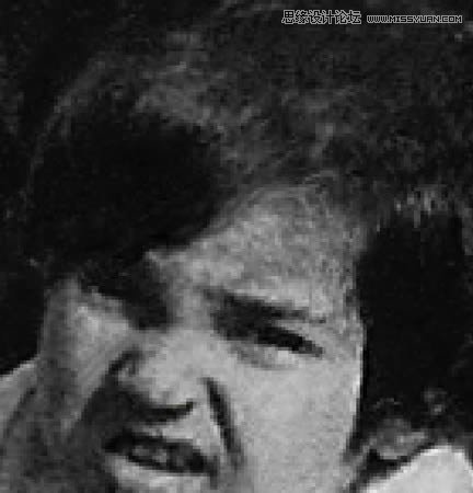 Photoshop修复严重损毁的老照片