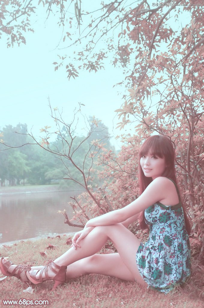 Photoshop调出河边美女另类淡红肤色效果