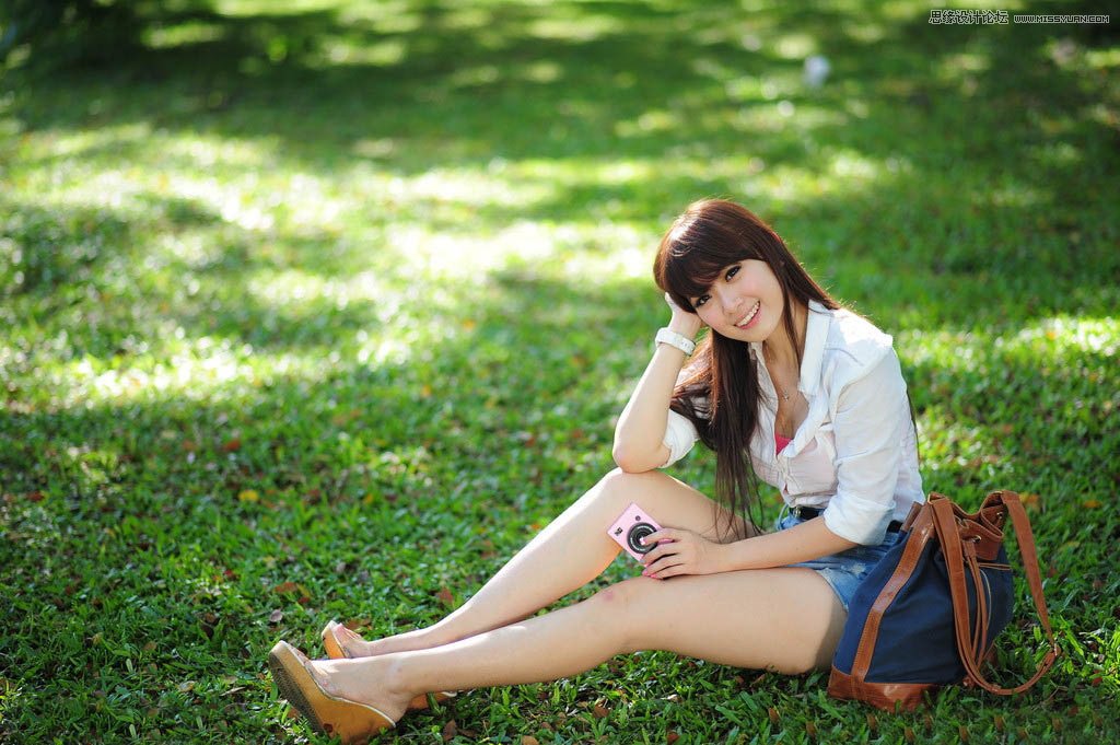Photoshop调出草地美女照片朦胧秋季色调