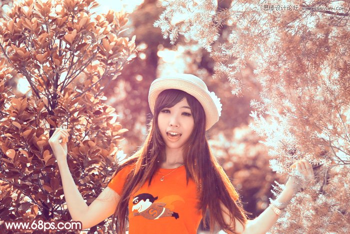 Photoshop调出搞怪女孩唯美的淡红效果